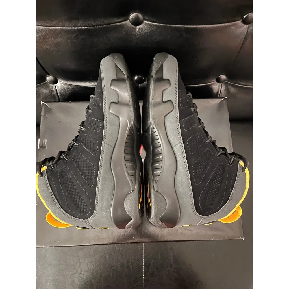 Jordan 9 Retro Dark Charcoal University Gold‎